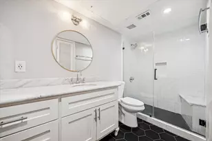 1880 White Oak Dr, Houston, TX 77009 - Photo 8