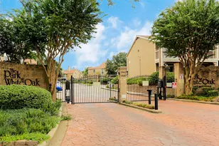 1880 White Oak Dr, Houston, TX 77009 - Photo 2