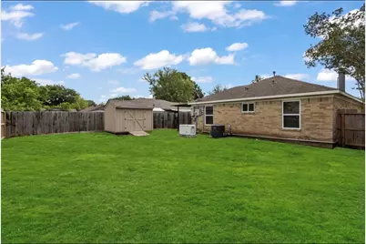 4640 Orange Circle S, Pearland, TX 77581 - Photo 6