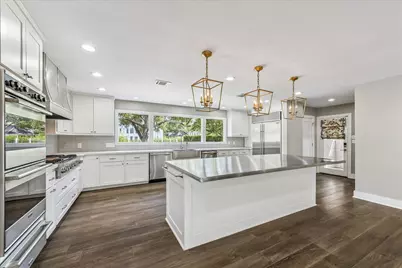 5524 Sturbridge Drive, Houston, TX 77056 - Photo 8