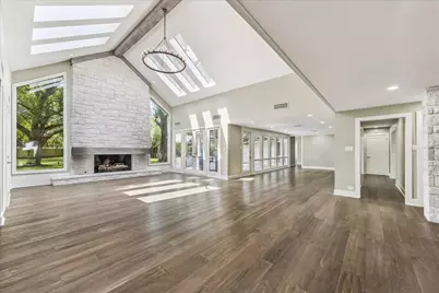 5524 Sturbridge Drive, Houston, TX 77056 - Photo 4