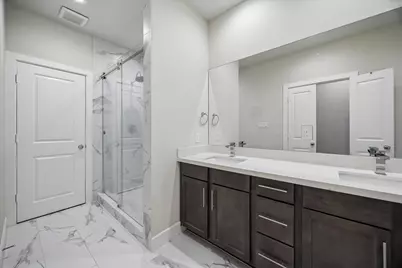5914 Haring Lane, Houston, TX 77091 - Photo 8