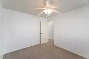 8927 Windfern Trace Dr, Houston, TX 77064 - Photo 32