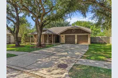 4422 Glen Avon Drive S, Pasadena, TX 77505 - Photo 2