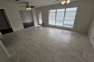 5526 Whispering Creek Way, Houston, TX 77017 - Photo 8