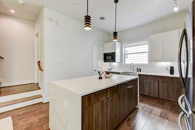 5857 Dolores Street, Houston, TX 77057 - Photo 18