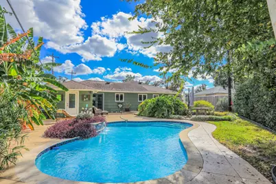 1111 Woodhill Road, Houston, TX 77008 - Photo 22