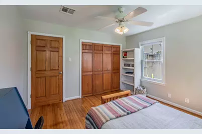 1111 Woodhill Road, Houston, TX 77008 - Photo 16