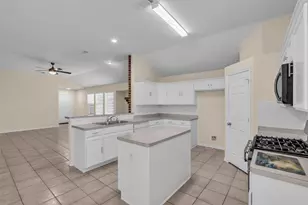 6003 Decker Ridge Ct, Katy, TX 77449 - Photo 2
