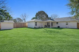 6510 Roos Rd, Houston, TX 77074 - Photo 24