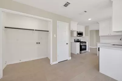 2318 Irish Spring Dr Drive, Houston, TX 77067 - Photo 10