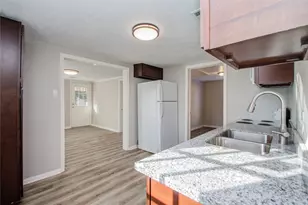 1051 W Little York Rd, Houston, TX 77091 - Photo 12