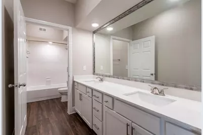 320 Jackson Hill Street #325, Houston, TX 77007 - Photo 10