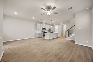 4115 Glowing Hearth Dr, Houston, TX 77080 - Photo 10