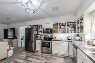 2103 Taylor St, Waller, TX 77484 - Photo 22