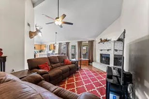 2110 Creston Dr, Spring, TX 77386 - Photo 10