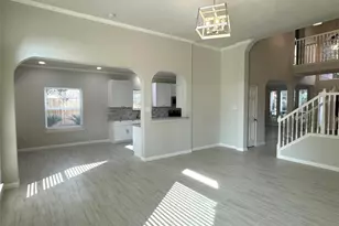 5015 Cottonglen Ct, Houston, TX 77041 - Photo 4