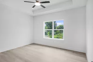 4107 E Toliver St, Houston, TX 77016 - Photo 14