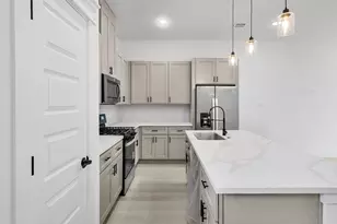 4107 E Toliver St, Houston, TX 77016 - Photo 6