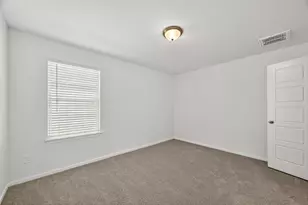 2111 Spring Hollow Dr, Baytown, TX 77521 - Photo 22