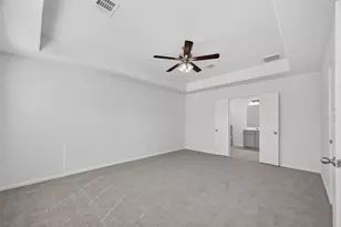 2111 Spring Hollow Dr, Baytown, TX 77521 - Photo 32