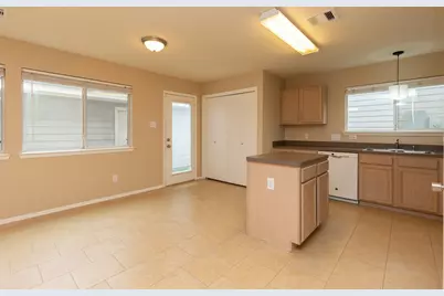 21074 Aldens Oak, Kingwood, TX 77339 - Photo 8
