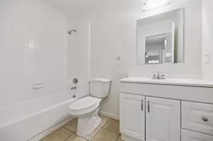 6500 Sands Point Dr, Houston, TX 77074 - Photo 10