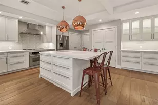 5310 Spellman Rd, Houston, TX 77096 - Photo 2