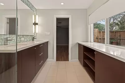 5310 Spellman Road, Houston, TX 77096 - Photo 28