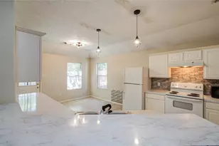 98 S Vesper Bend Cir, The Woodlands, TX 77382 - Photo 10
