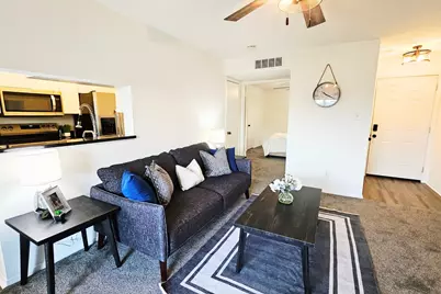 18800 Egret Bay Boulevard #808, Webster, TX 77058 - Photo 4
