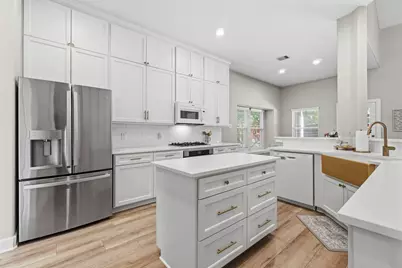 158 Hansom Trail Street, The Woodlands, TX 77382 - Photo 16