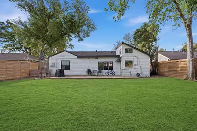 7110 Jalna Street, Houston, TX 77055 - Photo 24