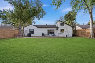 7110 Jalna St, Houston, TX 77055 - Photo 24