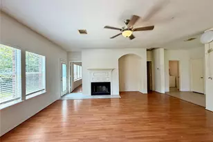 2305 Ames St, Pearland, TX 77584 - Photo 4