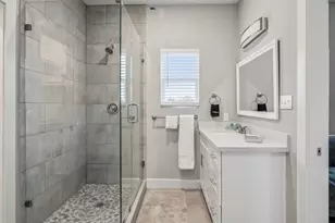 2502 Sam Wilson St, Houston, TX 77020 - Photo 6