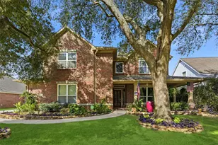 411 Crestwater Trail, Houston, TX 77082 - Photo 32