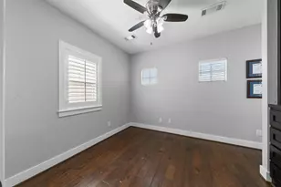 2635 Ashland St, Houston, TX 77008 - Photo 30