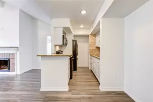 10202 Forum Park Dr, Houston, TX 77036 - Photo 10
