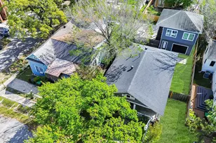 210 Tabor St, Houston, TX 77009 - Photo 32