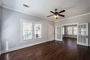 210 Tabor St, Houston, TX 77009 - Photo 4