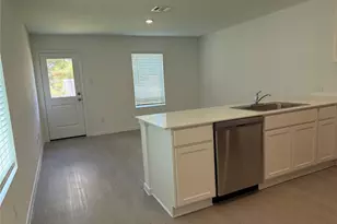 957 Pertuso Ln, Huffman, TX 77336 - Photo 2