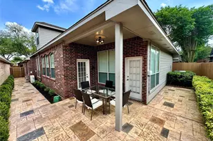 1211 Campton Ct, Houston, TX 77055 - Photo 44