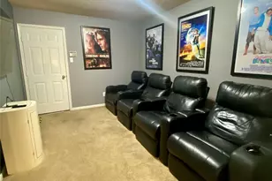 1211 Campton Ct, Houston, TX 77055 - Photo 30