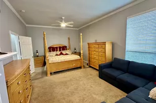 1211 Campton Ct, Houston, TX 77055 - Photo 32