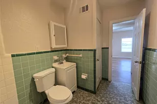 5712 Maco St, Galveston, TX 77551 - Photo 18