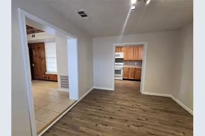 5712 Maco Street, Galveston, TX 77551 - Photo 8