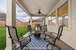 21803 Leigh Creek Dr, Spring, TX 77388 - Photo 4