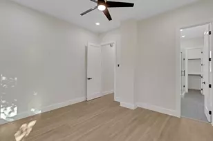 7962 Ethel St, Houston, TX 77028 - Photo 16