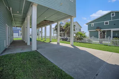 21233 Gulf Drive, Galveston, TX 77554 - Photo 6